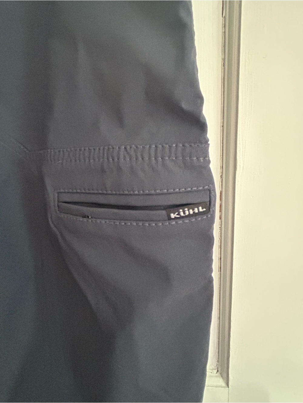 Kuhl Men's Navy Blue Performance Pants 33x32 - Picture 5 of 5